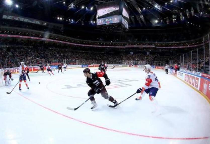 Лига чемпионов. Спарта и Фрелунда проходят в финал