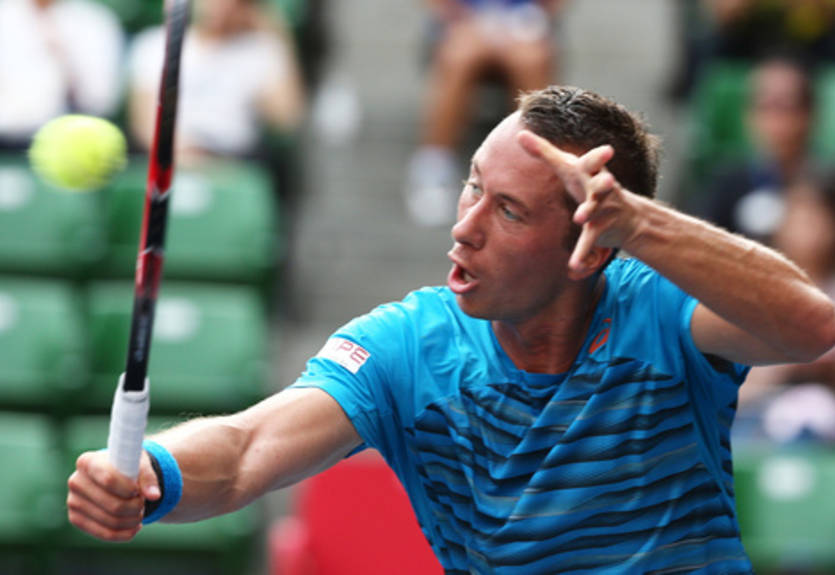 Сидней (АТР). Эдмунд проигрывает Бартону, Кольшрайбер сильнее Фоньини