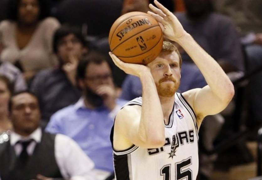 НБА. Двукратный чемпион лиги оригинально объявил о завершении карьеры