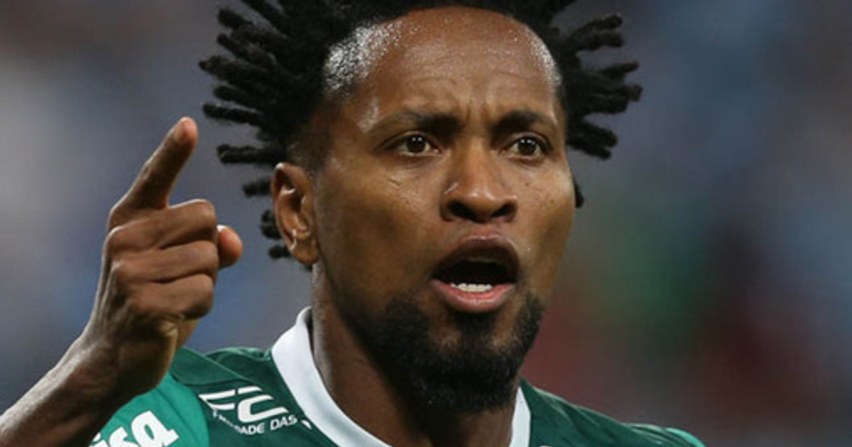 Ze c. Зе роберто бавария. Кан ю-чхан. Ze c. Зе роберто футболист.