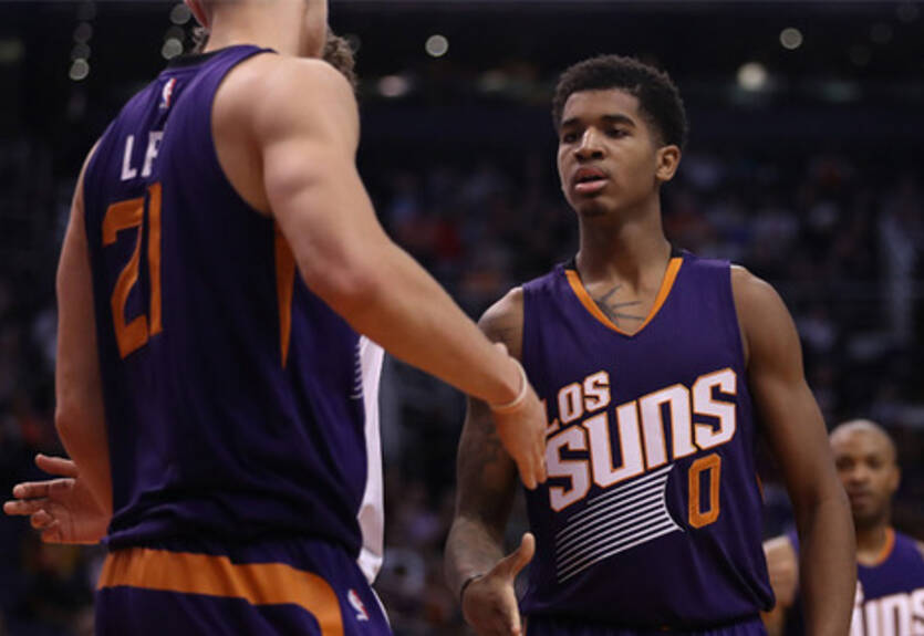 НБА. Лэнь помог одолеть Лейкерс, Нью-Йорк сильнее Сакраменто