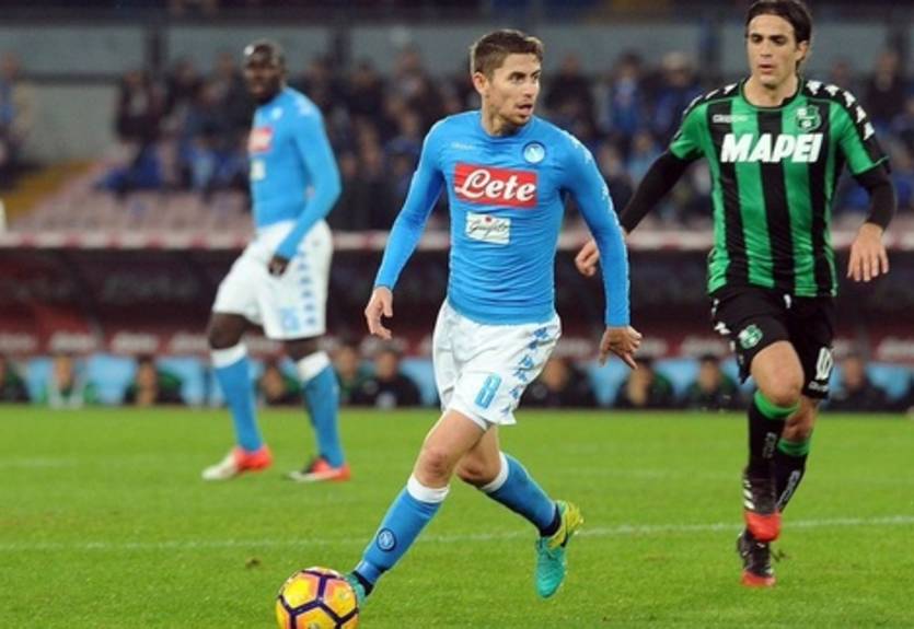 Серия А. Наполи не удержал победу над Сассуоло