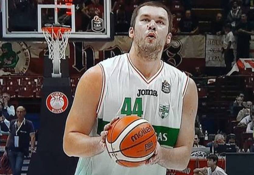 Фесенко и Зайцев помогли своим командам в Лиге чемпионов