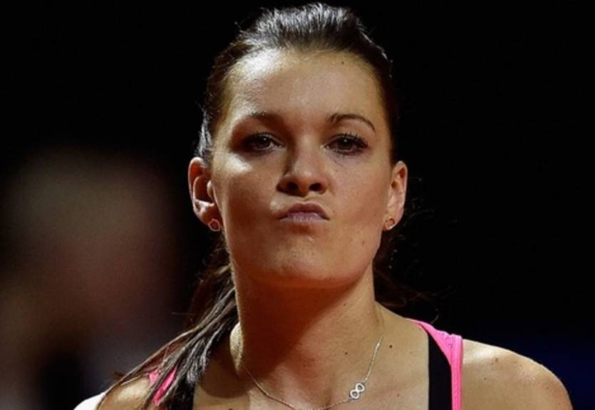 Тяньцзинь (WTA). Радваньска не вышла на корт, поражение Пиуг