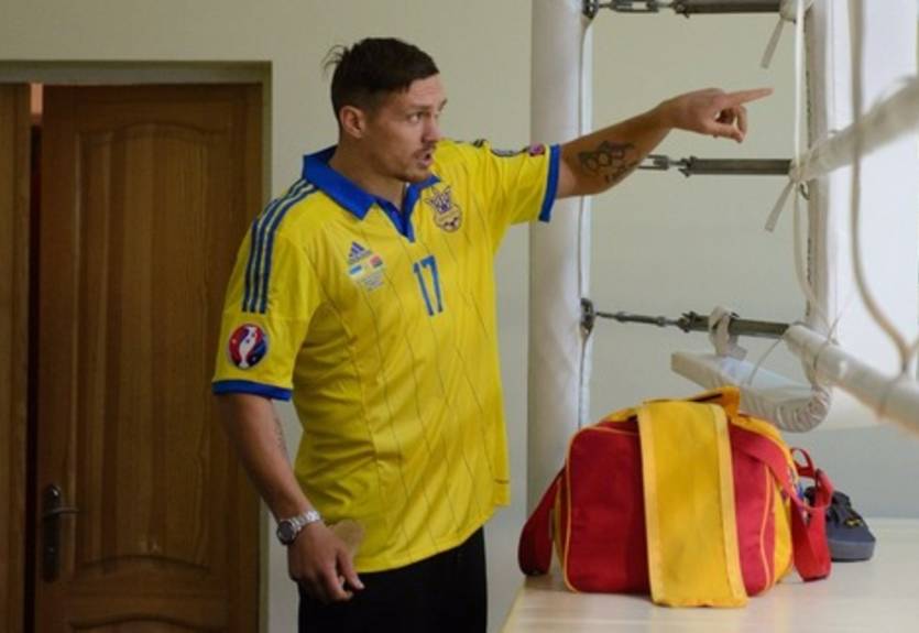 Усик может провести бой в андеркарте Головкина 10 декабря