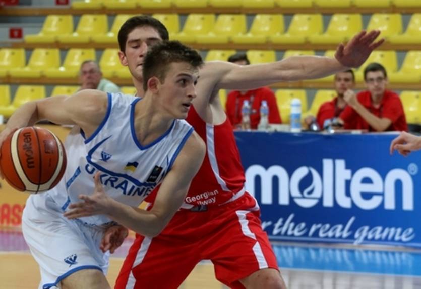 Евробаскет U-18: Украина уступает Грузии