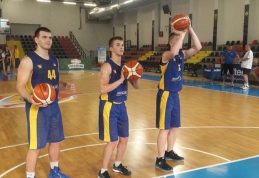 Евробаскет U-18: Украина добывает третью победу