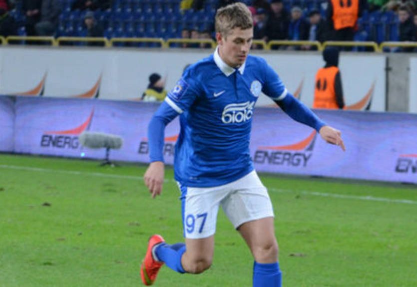 Днепр играет вничью со Сталью