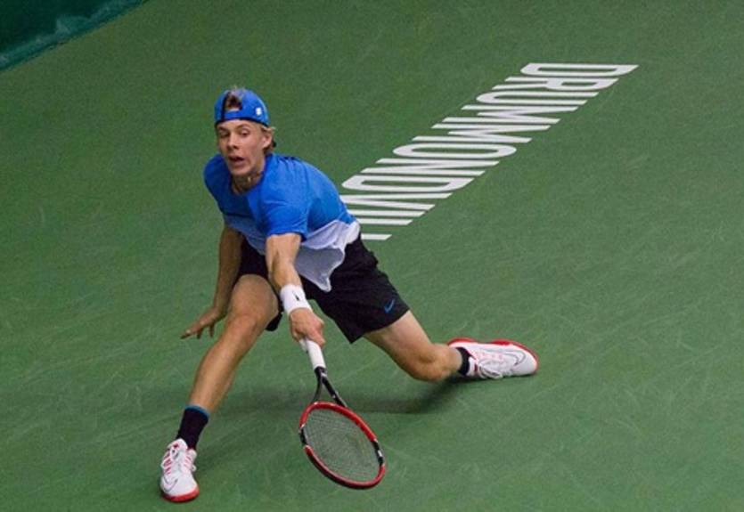 Двойной Hot Shot от Шаповалова в матче с Димитровым