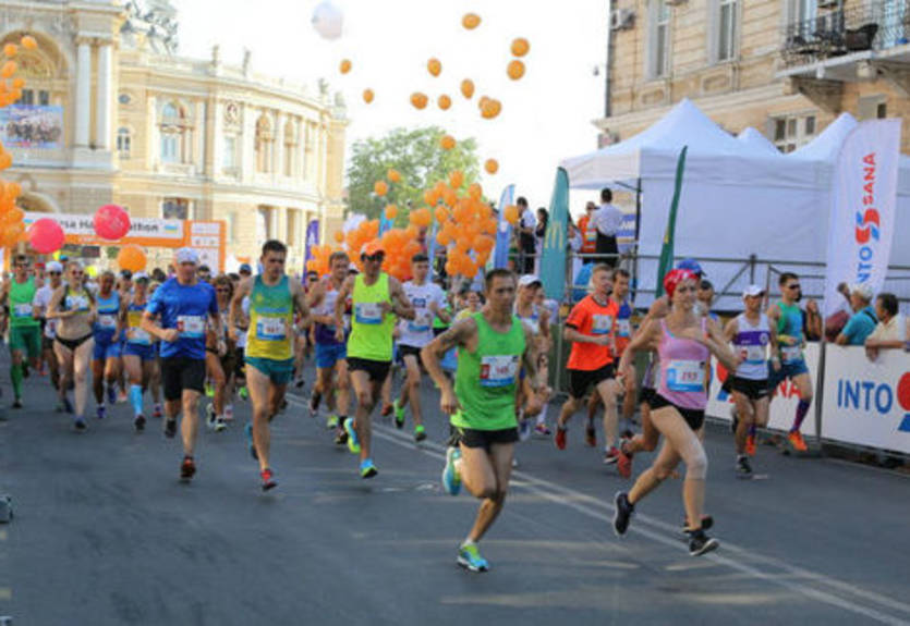 Юрий Грицак победитель международного полумарафона Odesa Half Marathon 2016