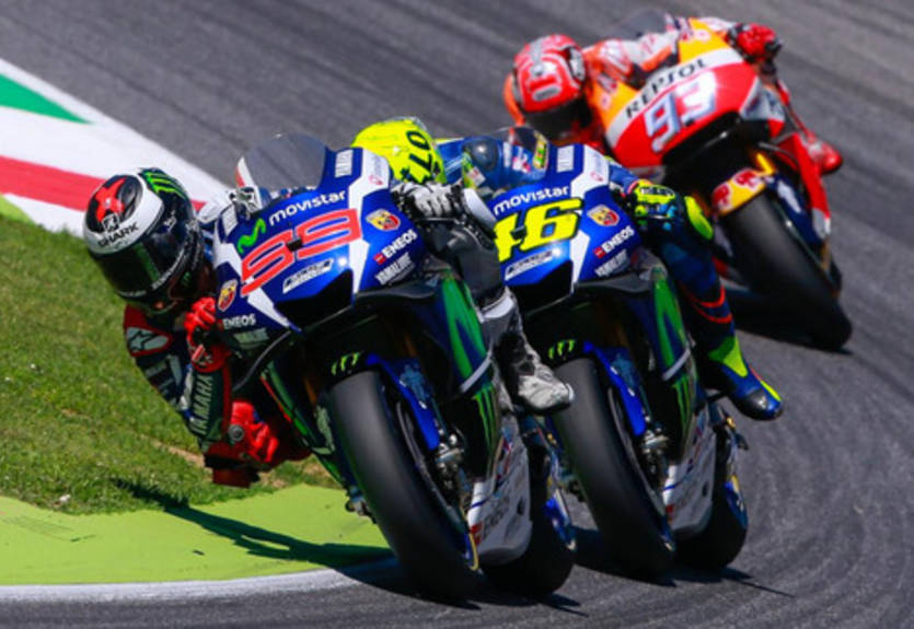 MotoGP. Лоренсо выиграл, Росси сошел