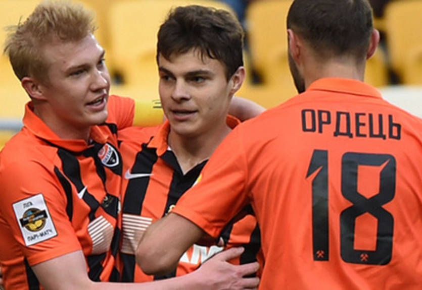 Шахтер сыграет Зарей в финале кубка Украины