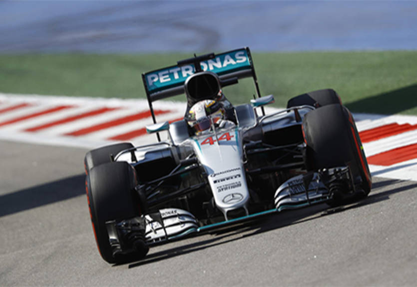 Формула-1. Гран-при России. Хэмилтон — обладатель лучшего времени в третьей тренировке