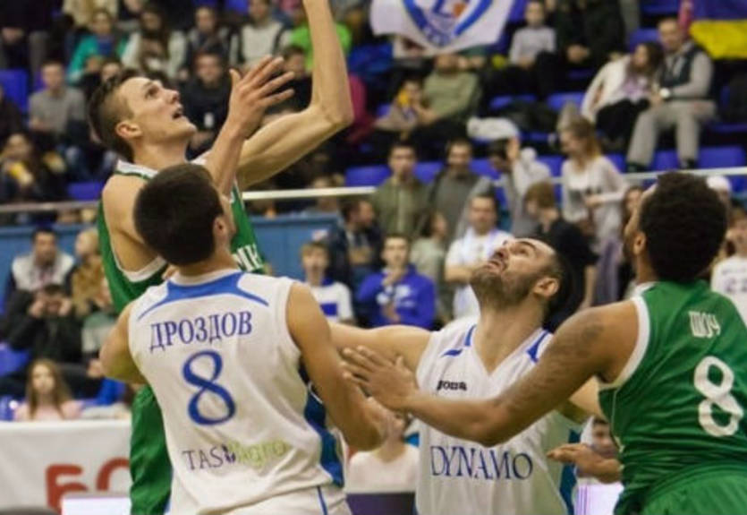 Суперлига Фаворит-Спорт. Динамо одерживает победу над Химиком в первом матче финала