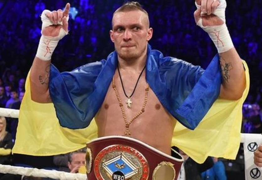 Усик готов покинуть Украину