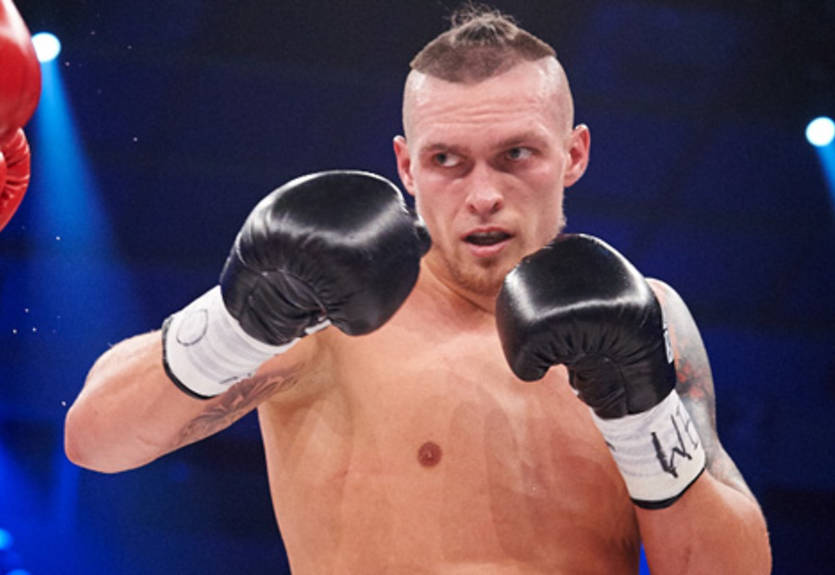 WBO дала 30 дней на переговоры командам Усика и Гловацки