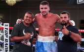 Гвоздик вырубил Мохаммеди во 2-м раунде!