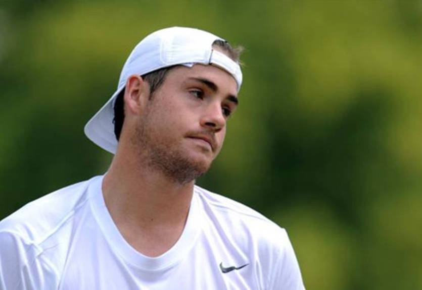 Хьюстон (АТР). Изнер, Куэрри и Чон прошли дальше, Пэр вылетел