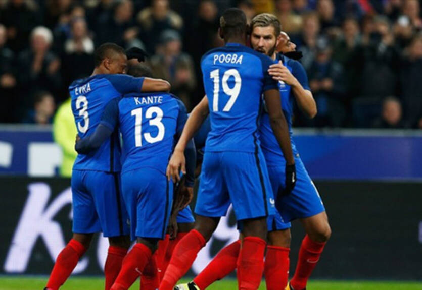 ТМ. Франция сильнее России, Англия уступила Голландии, Шотландия обыграла Данию