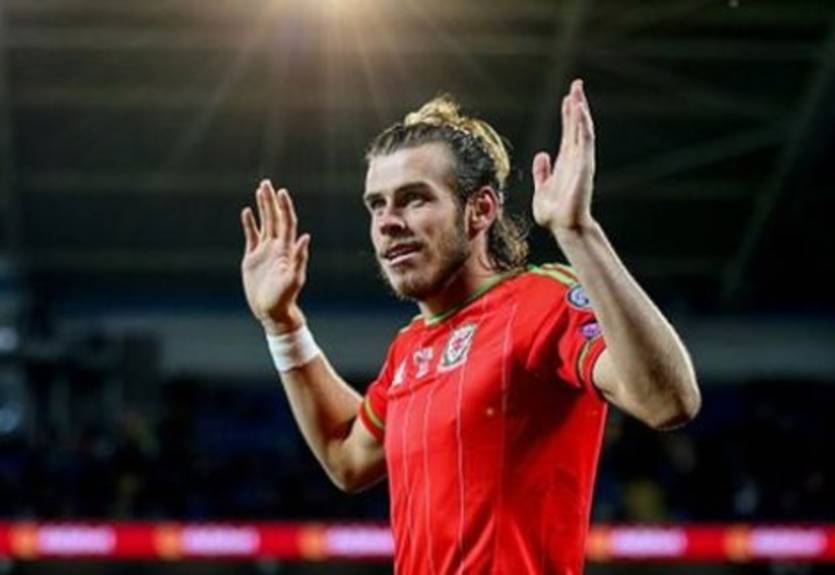 Бэйл не прилетит в Киев