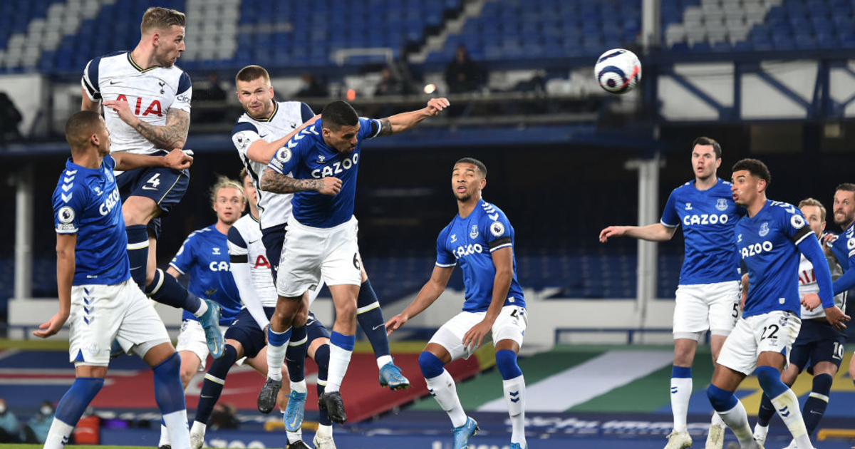 Харри кейн тоттенхэм. Тоттенхэм лидс. Эвертон тоттенхэм хотспур. Английский футбол. Тоттенхэм эвертон встречи.