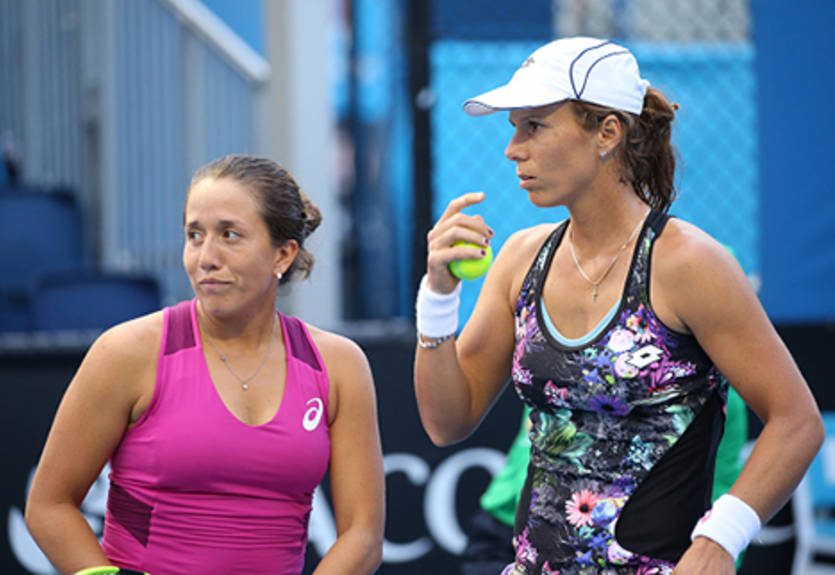 Акапулько (WTA). Медина-Гарригес и Парра-Сантонха — триумфаторки парных соревнований