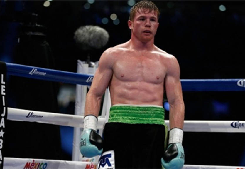 Альварес пообещал, что будет драться с Головкиным