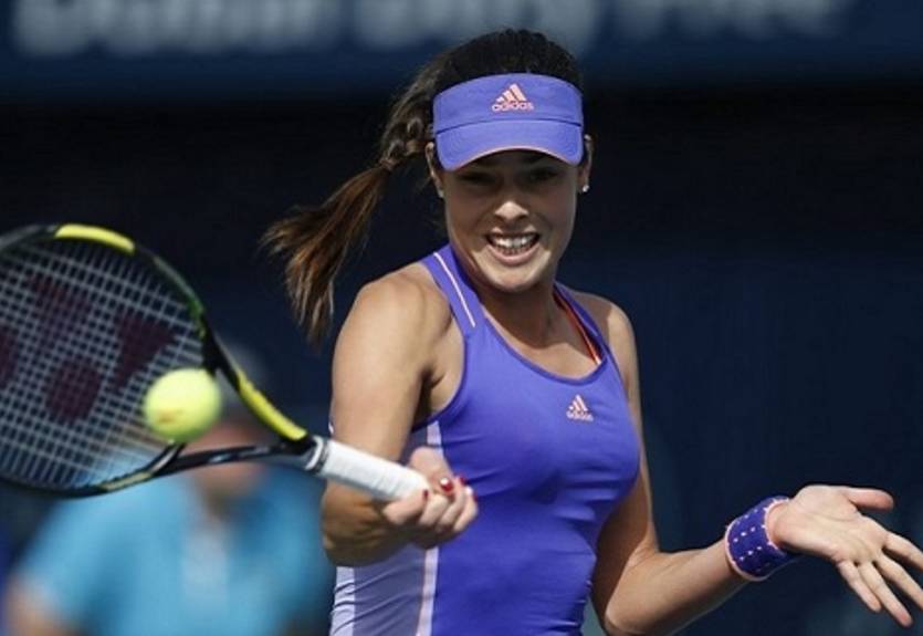 Дубай (WTA). Победы Иванович, Эррани и Стрыцовой, поражеия Бенчич и Винчи