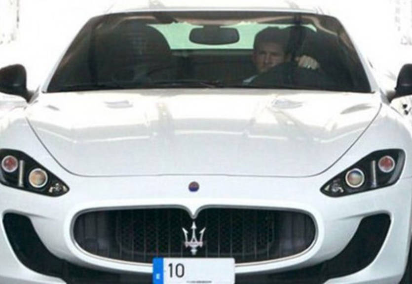 Лионель Месси избавился от шикарного авто. ФОТО