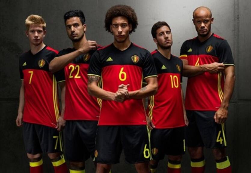 Украина теряет одну позицию в рейтинге ФИФА, Бельгия удерживает лидерство