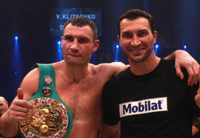 Фьюри: "После того, как нокаутирую Владимира, Виталий вернется на ринг"