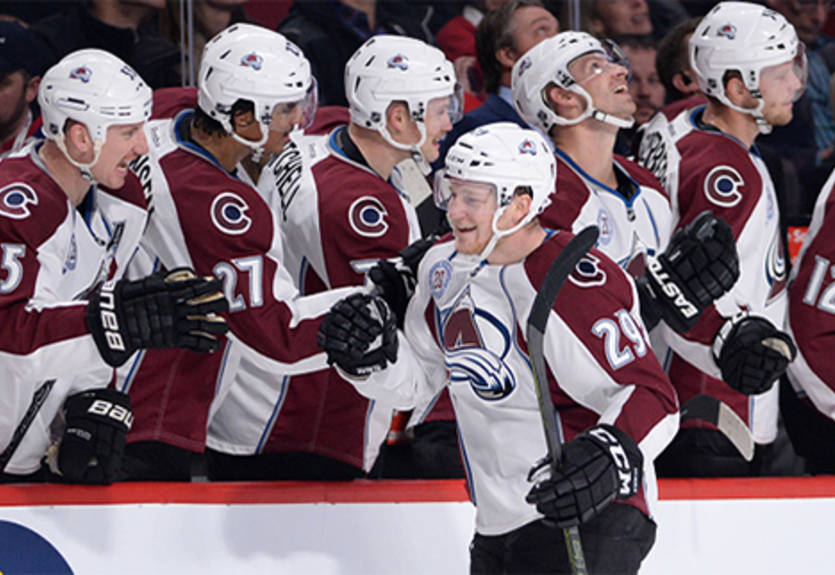 НХЛ. Маккиннон, Клингберг и Шнайдер — звезды дня