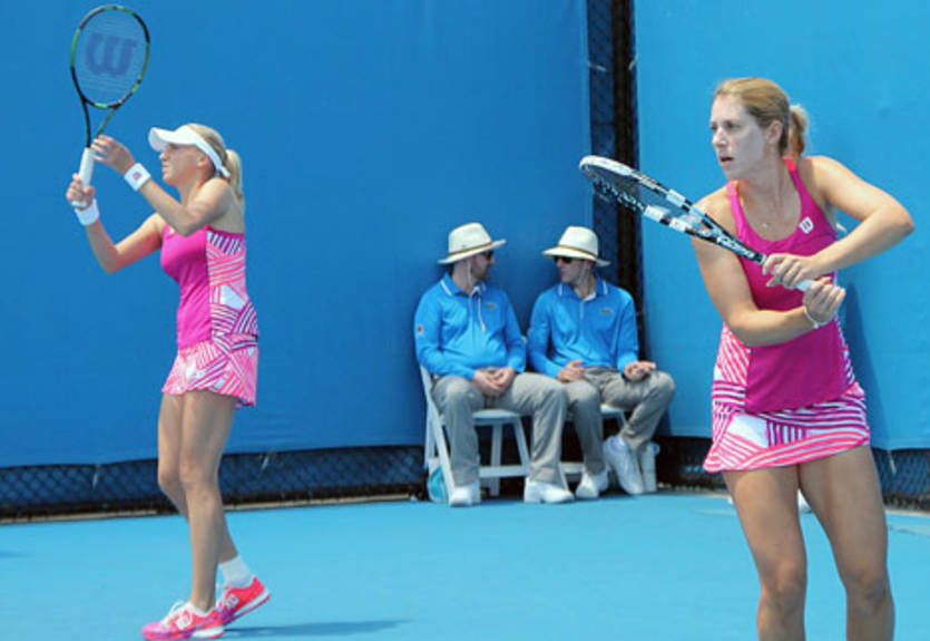 Чжухай (WTA). Парный разряд. Сестры Киченок победили в первом туре