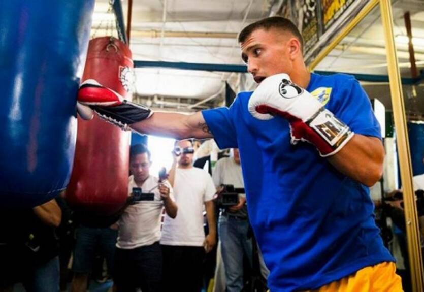 Ломаченко: "Я с удовольствием провел бы бой с Лео Санта Крусом"