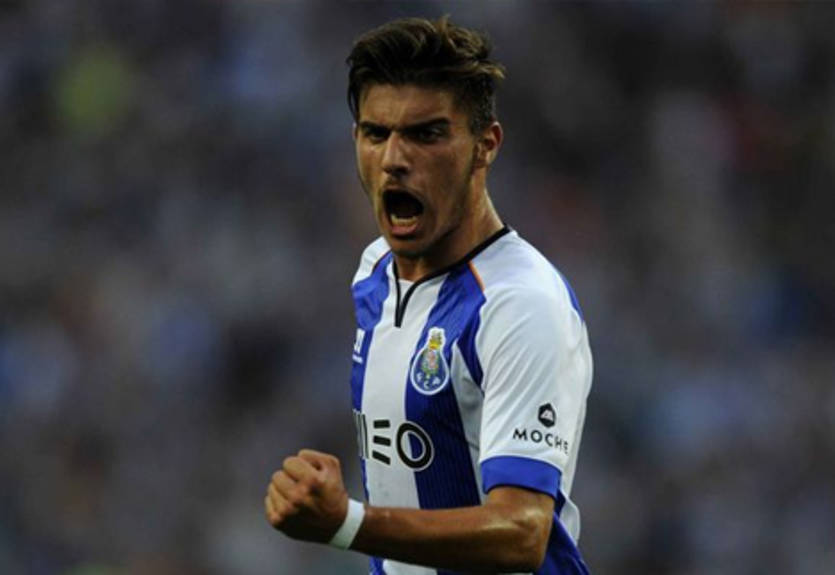 Полузащитник Порту установил рекорд Лиги чемпионов