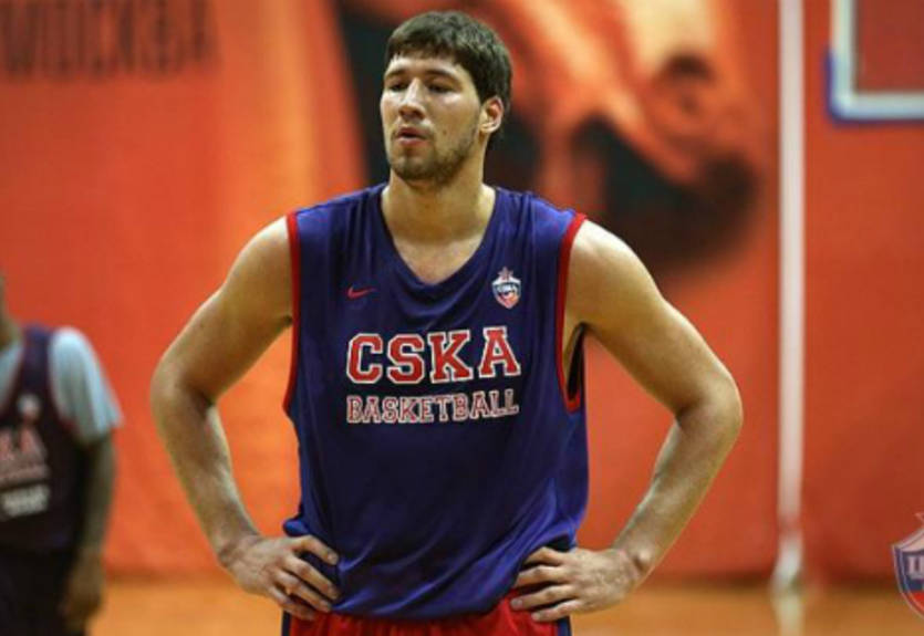 Кравцов: "Ждал хорошие варианты, в середняк идти не хотелось"