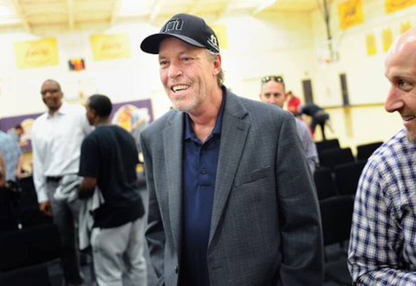 НБА. Лейкерс не продаются