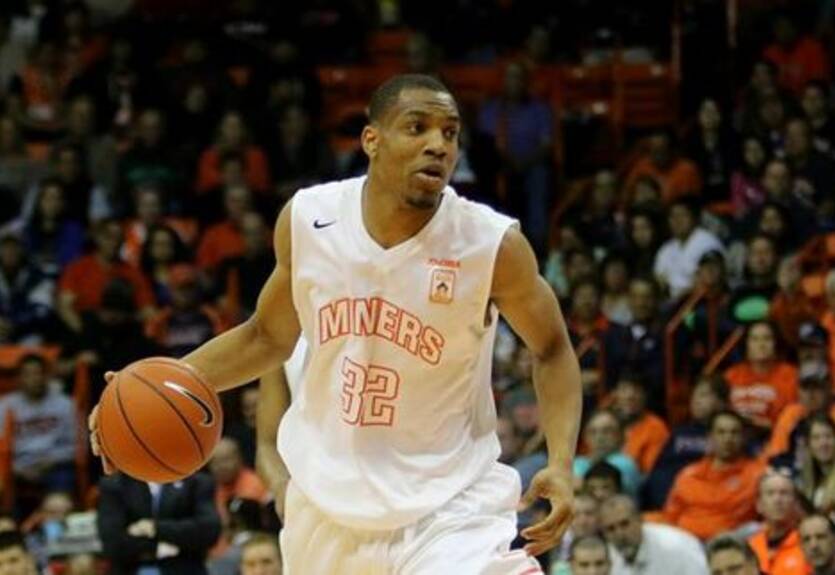 НБА. Сакраменто подписал Хантера