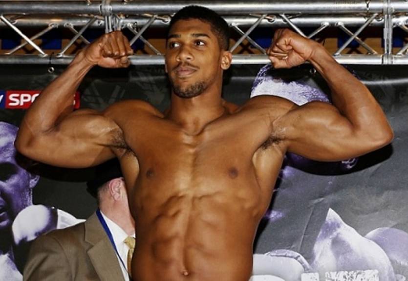 MixNews. Джошуа вознамерился реваншироваться, Устинов поглядывает в сторону Кличко