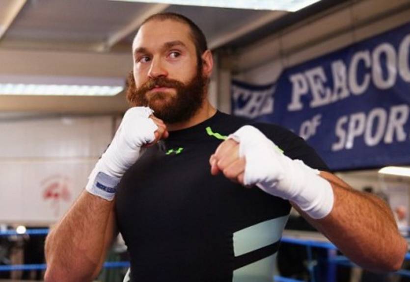 Тренер Фьюри: "Хэй испугался Кличко, а в глазах Тайсона страха не будет"