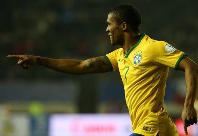 Луческу: "Дуглас Коста еще недостаточно хорош для Баварии"