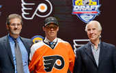 НХЛ. Филадельфия: подписан защитник с драфта-2015