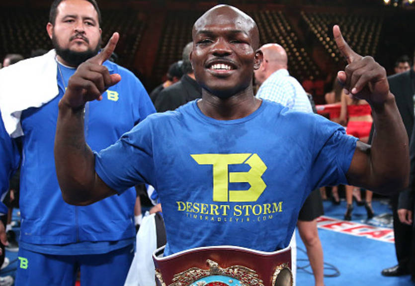 Брэдли уверенно разобрался с Варгасом