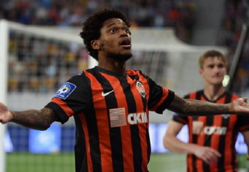 Луис Адриано не хочет в ОАЭ