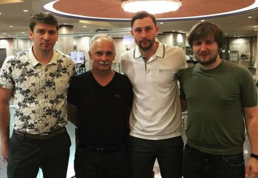 Сиваков пополнил Зарю