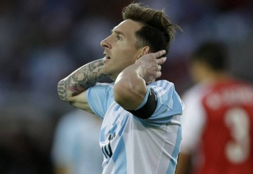 &quot;Что он говорил в перерыве?&quot; Месси и Ди Мария &quot;забили&quot; на тренера сборной