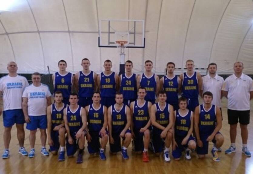 Молодежная сборная Украины провела два спарринга в Беларуси