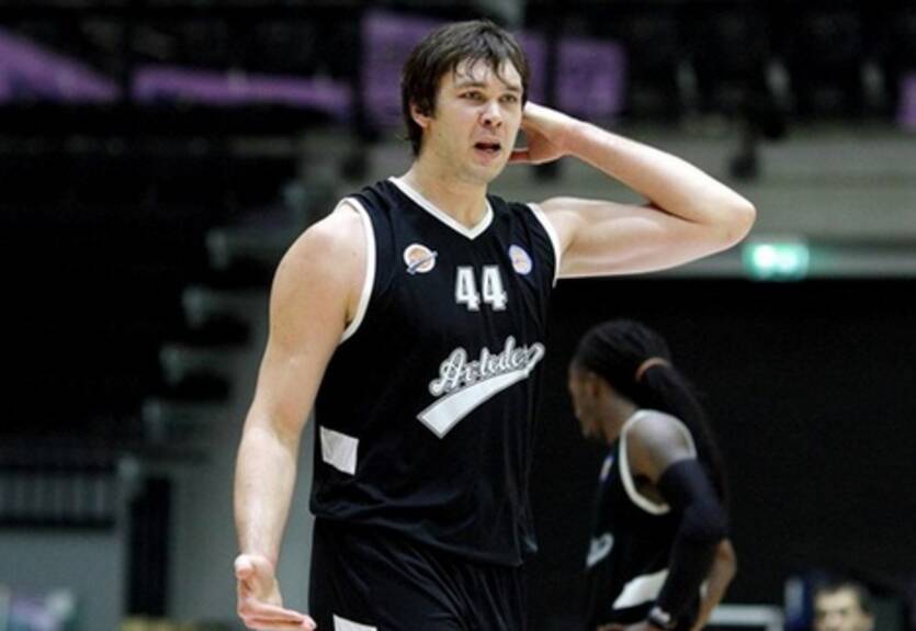 Real GM: Кирилл Фесенко отправляется в Локомотив-Кубань