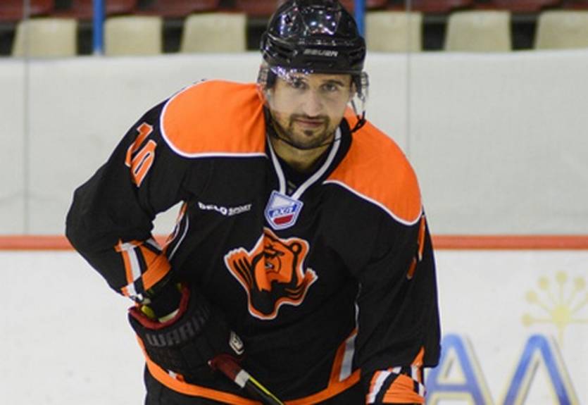 ВХЛ. Люткевич продолжит карьеру в Спутнике