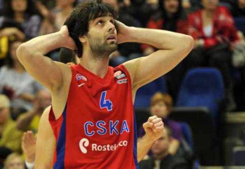 Фенербахче выбирает между Теодосичем и Ником Калатесом